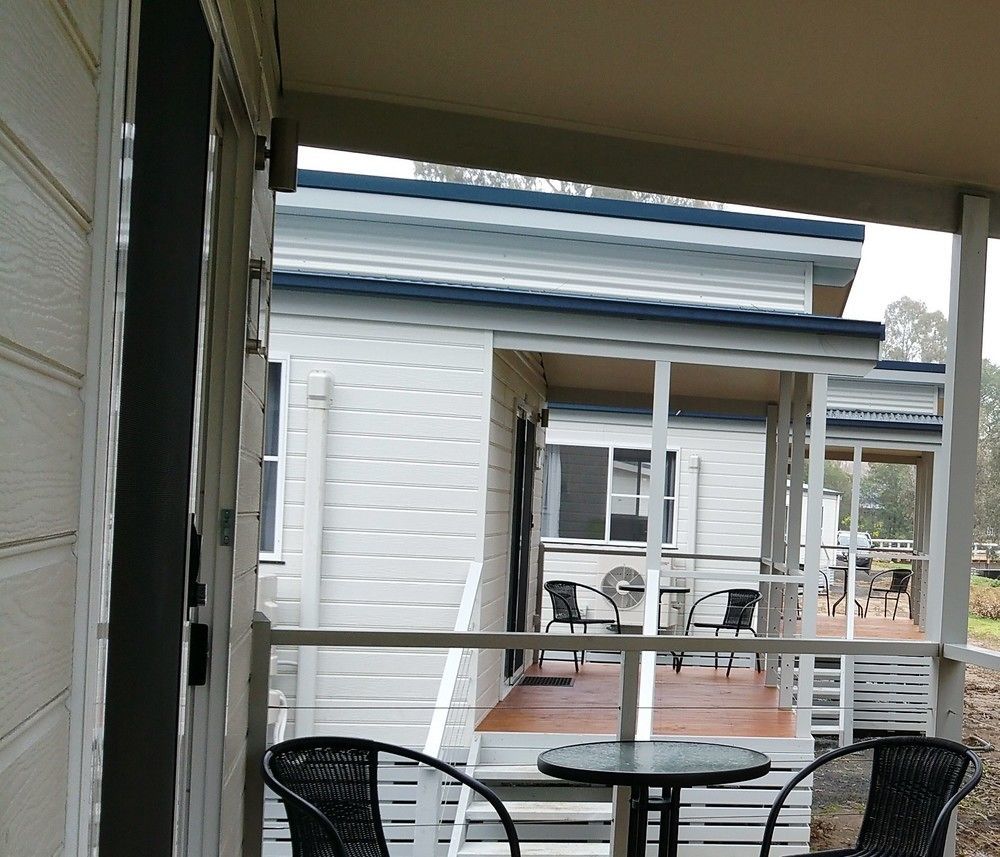 Yea Riverside Caravan Park Экстерьер фото