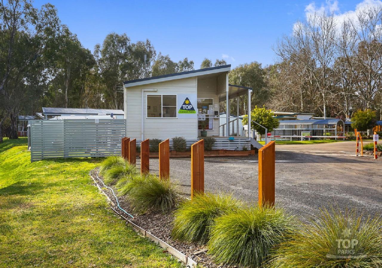 Yea Riverside Caravan Park Экстерьер фото