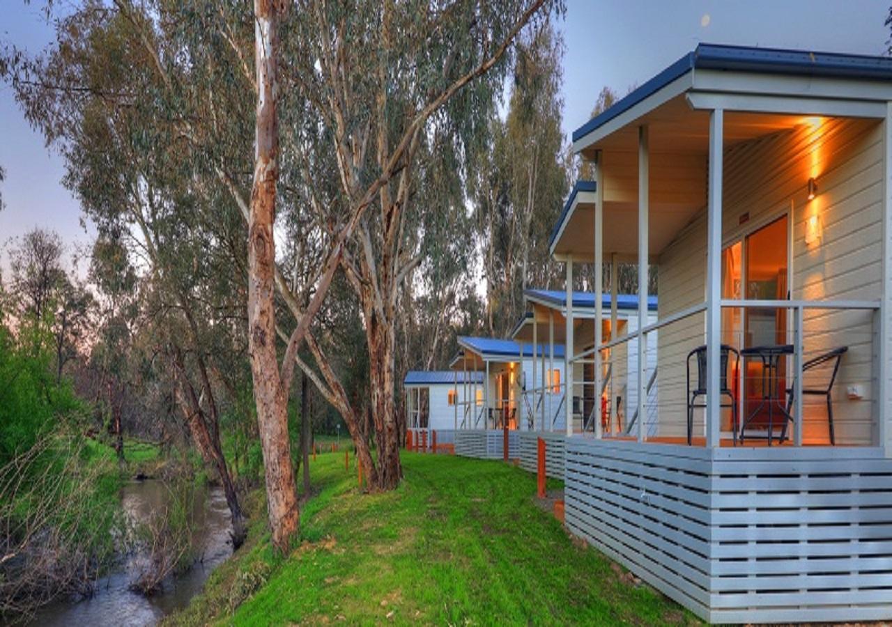 Yea Riverside Caravan Park Экстерьер фото